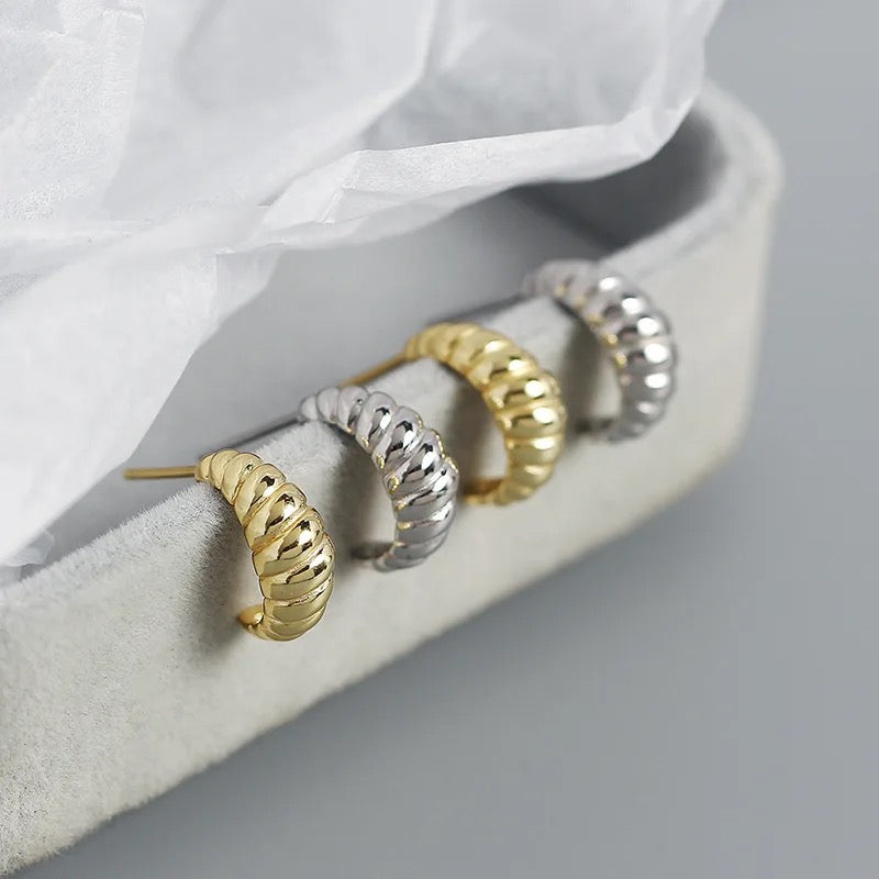 MOONLIT CROISSANT HOOPS
