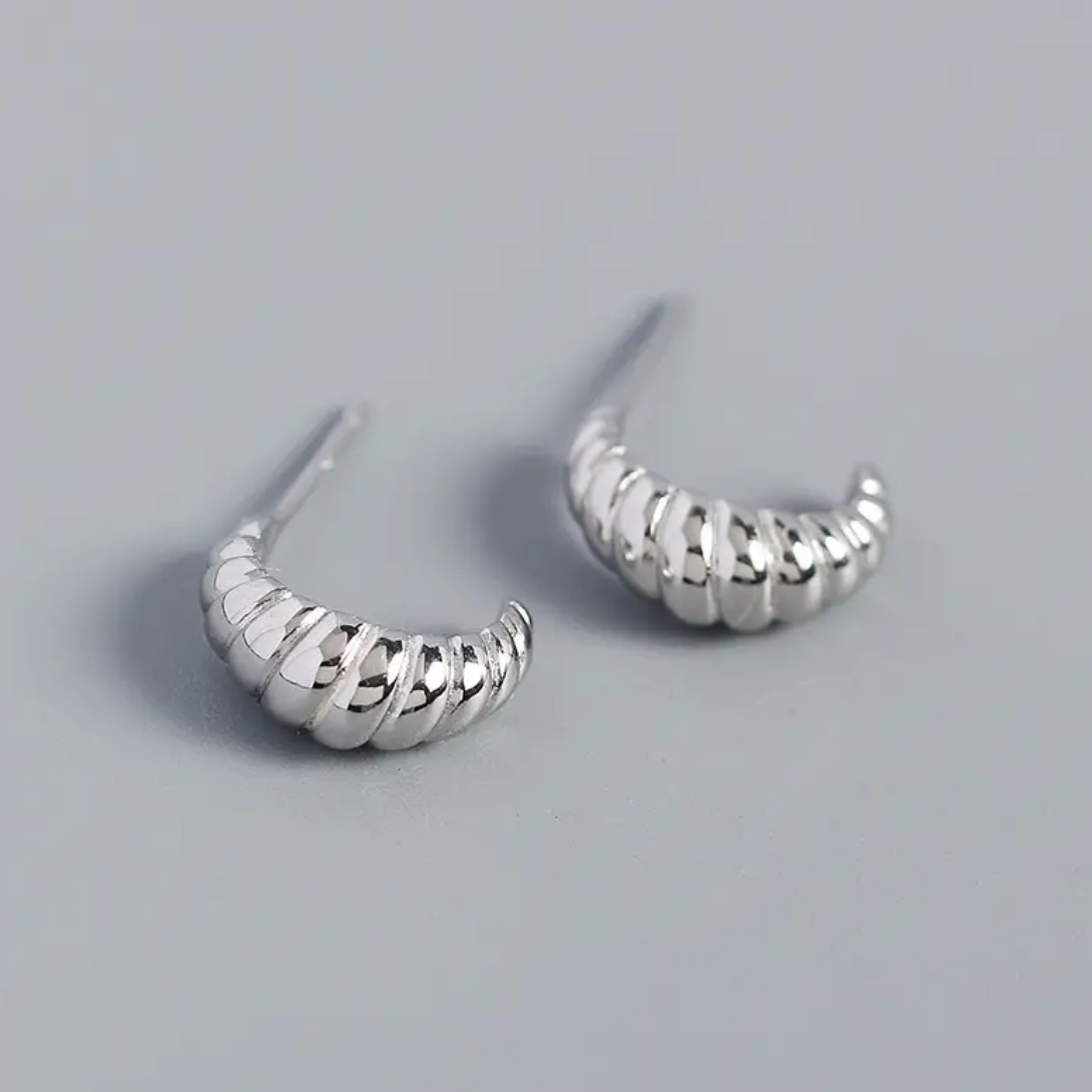 MOONLIT CROISSANT HOOPS