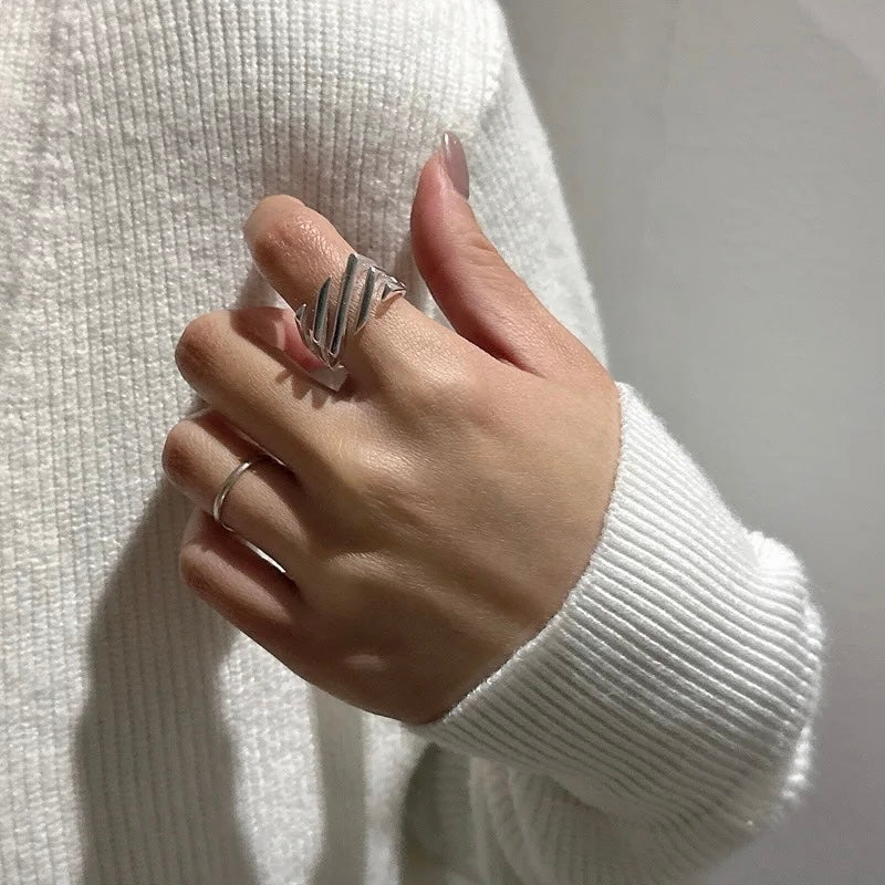 ALLURE RING