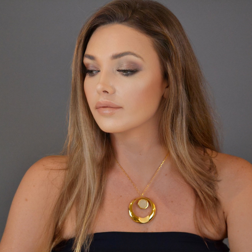 UNIVERSE NECKLACE