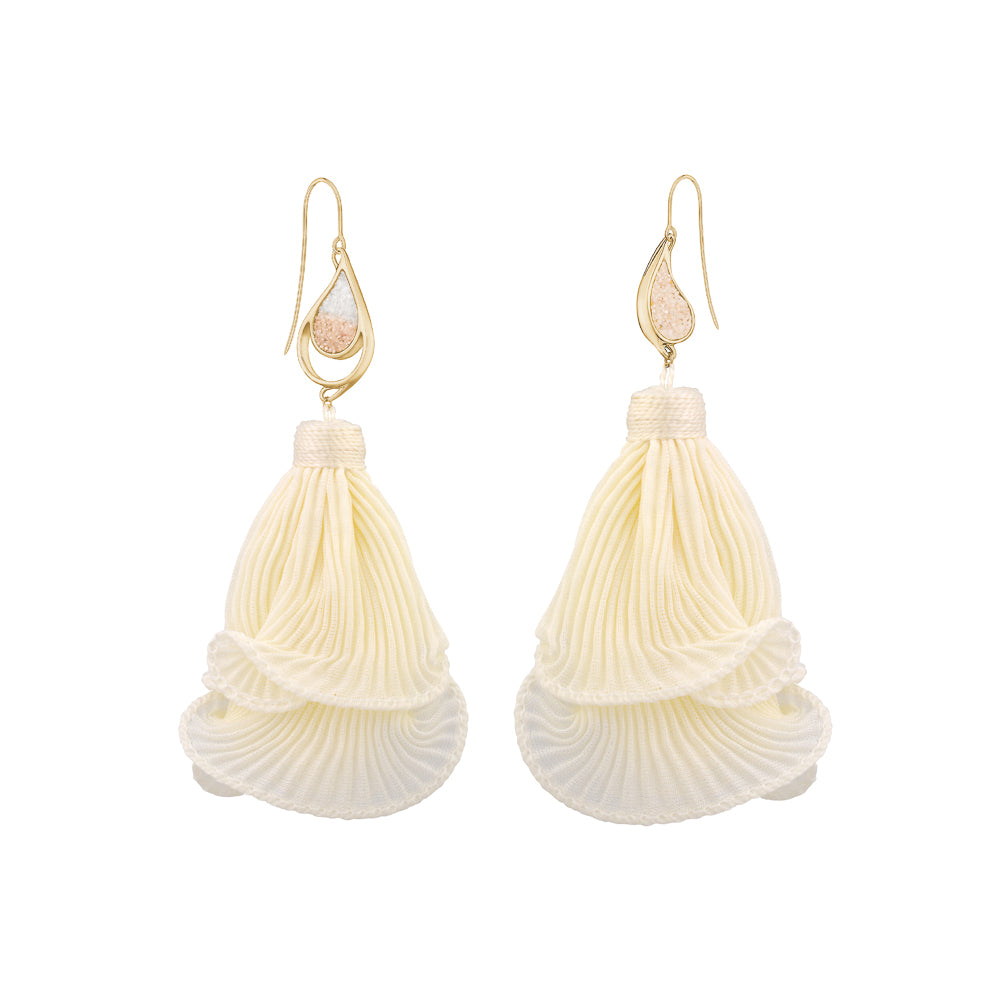 GOLD SEA & SAND EARRINGS IVORY FLOWER