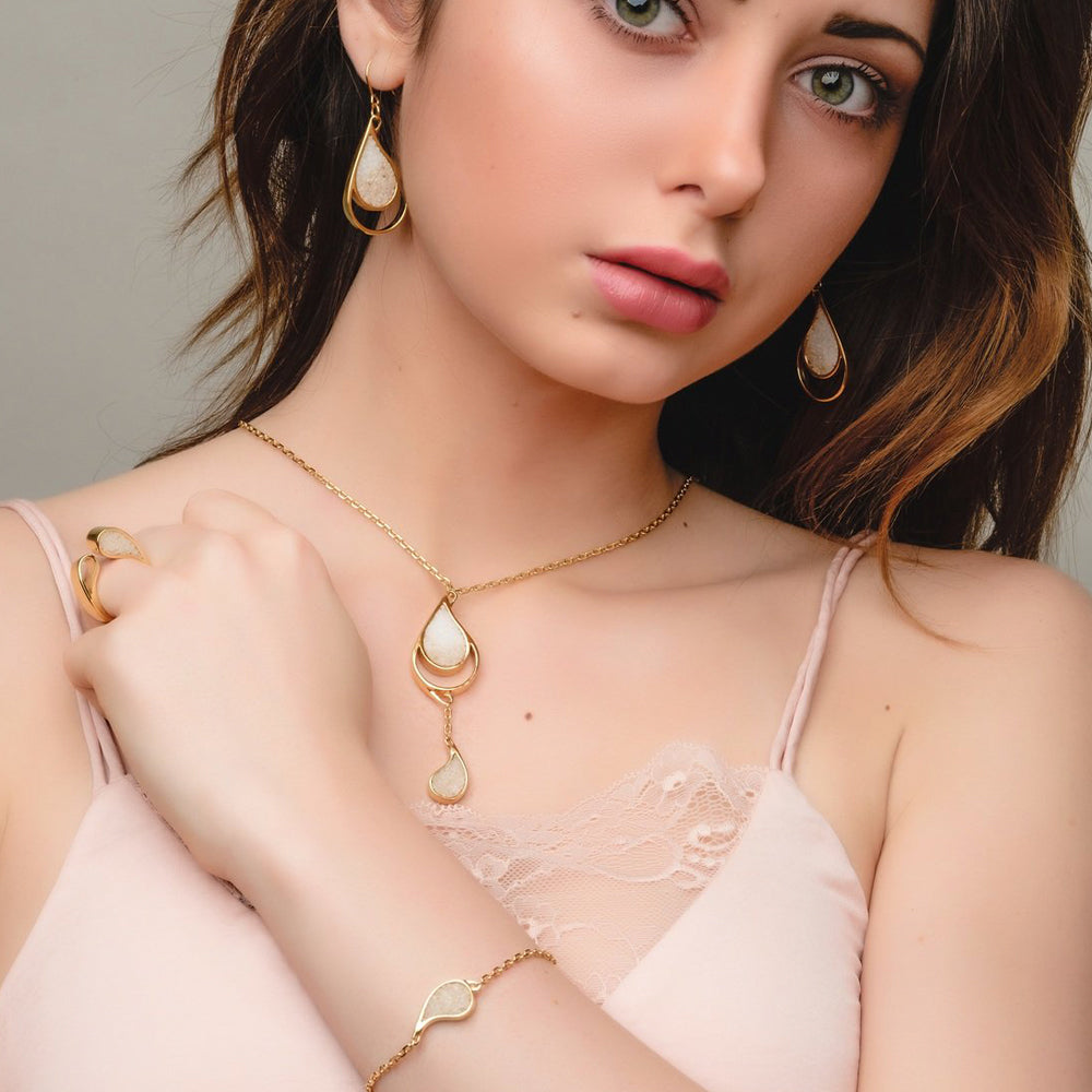 LET IT GO NECKLACE