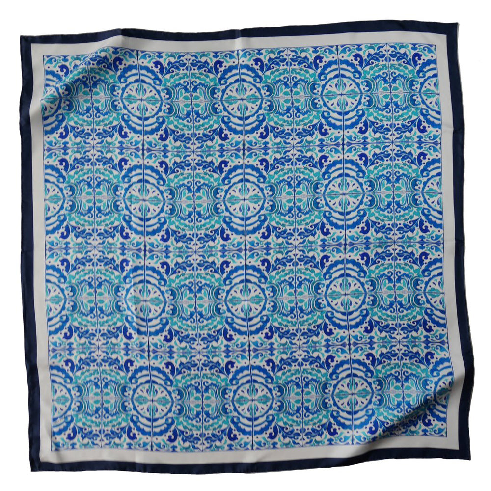 SILK SCARF AMORE BLU